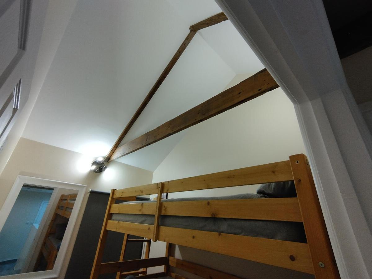 Queens Holiday Apartment Pembroke Dock Dış mekan fotoğraf